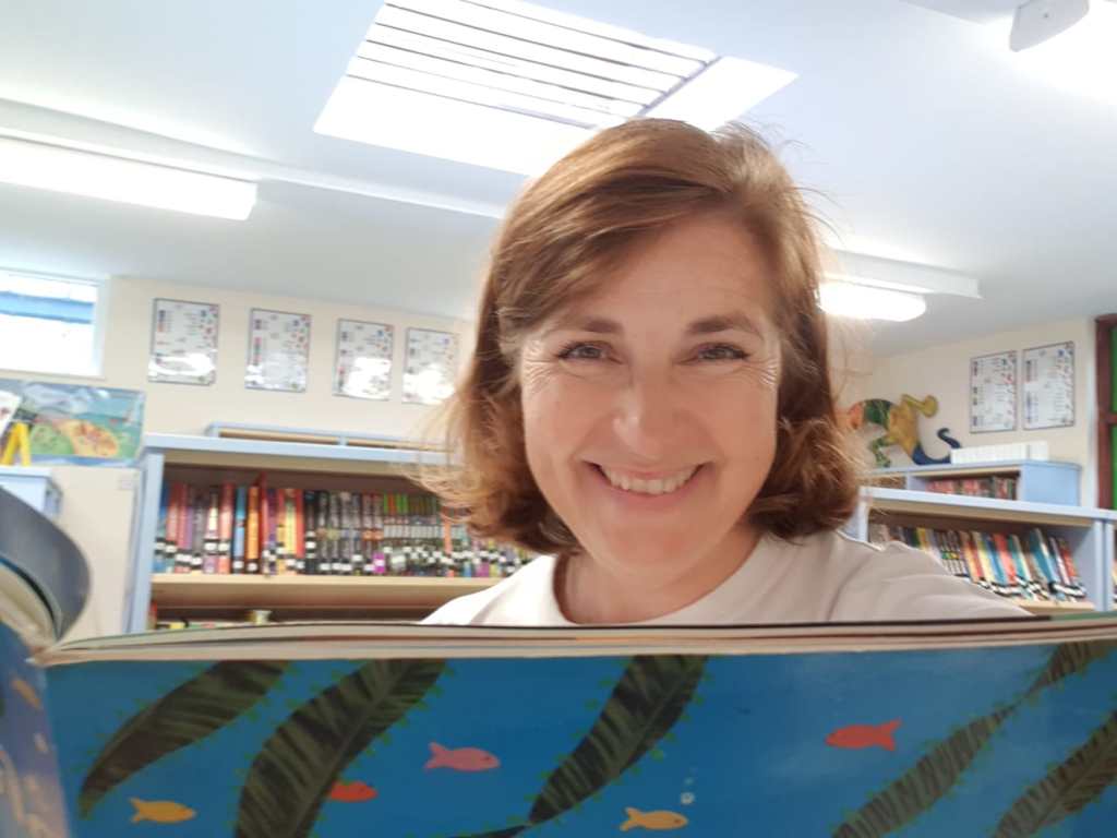 Haanah Smith Award Winning Storyteller